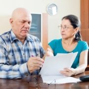 Aposentadoria por Idade: Requisitos Essenciais para Homens e Mulheres