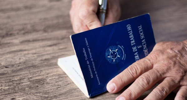 As 5 maiores demandas trabalhistas no Brasil e como os trabalhadores podem identificar seus direitos violados